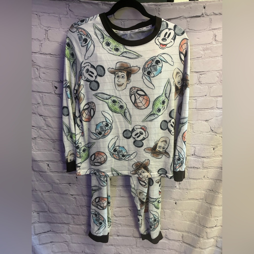 5/$20 Disney 100 Men's Character Mash Up‎ 2pc Matching Family Pajamas White Sz L